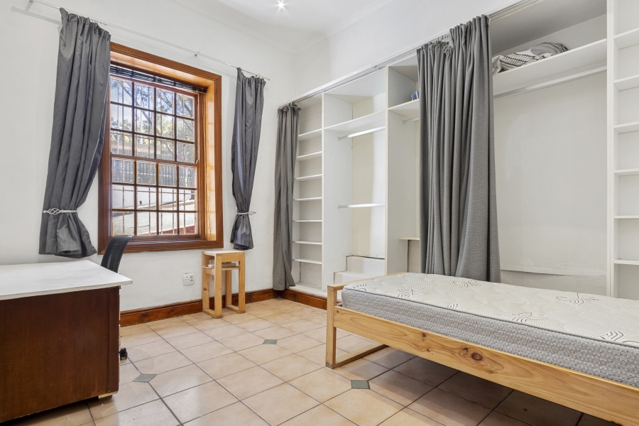 To Let 12 Bedroom Property for Rent in Bo Kaap Western Cape